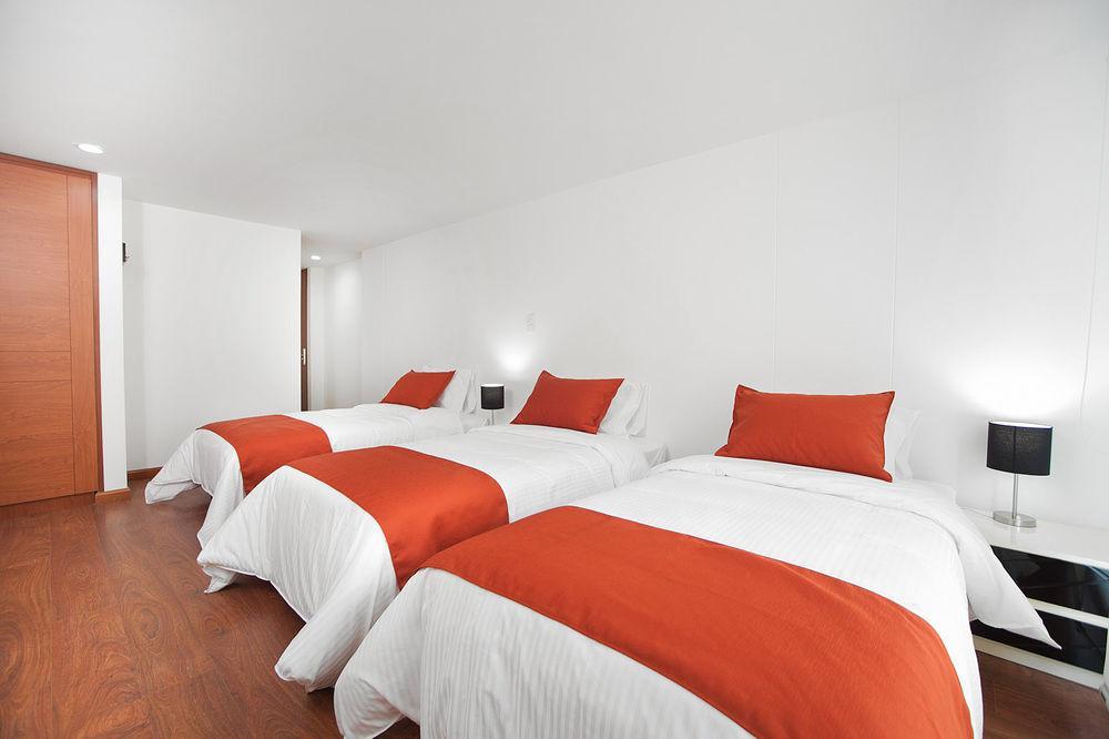 Hotel Castellana 100 Bogota Buitenkant foto